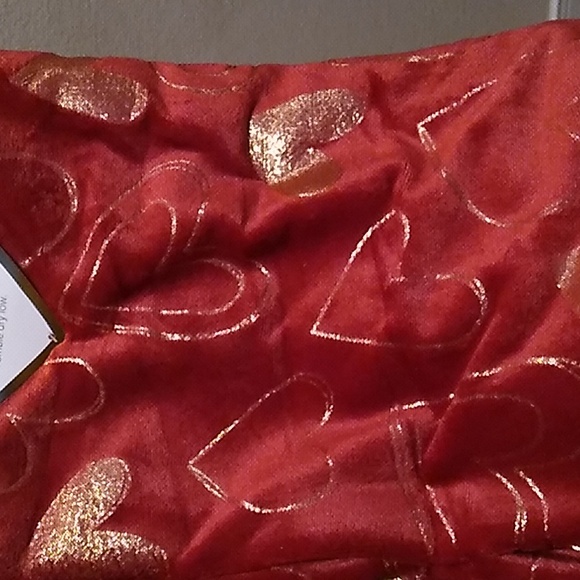 BUY NOW-Last one-NWT Plush Foil Throw - Picture 7 of 11